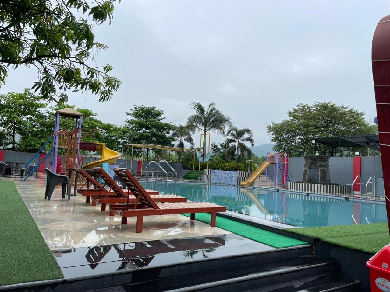 Wayfare Sp Resort Panvel Exteriér fotografie