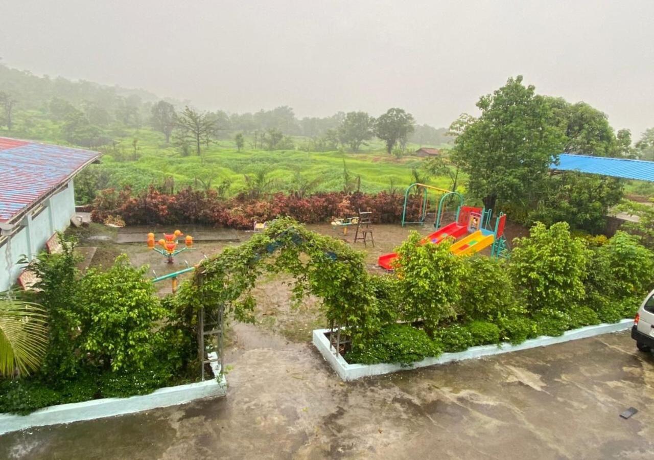 Wayfare Sp Resort Panvel Exteriér fotografie